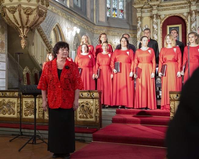 Chóry polonijne w Białogardzie, cz. 1