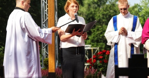 W imieniu pielgrzymów słowo powitania skierowała Elżbieta Weber.