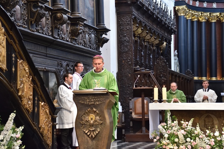 Msza św. w 1. rocznicę sakry bp. Piotra Przyborka