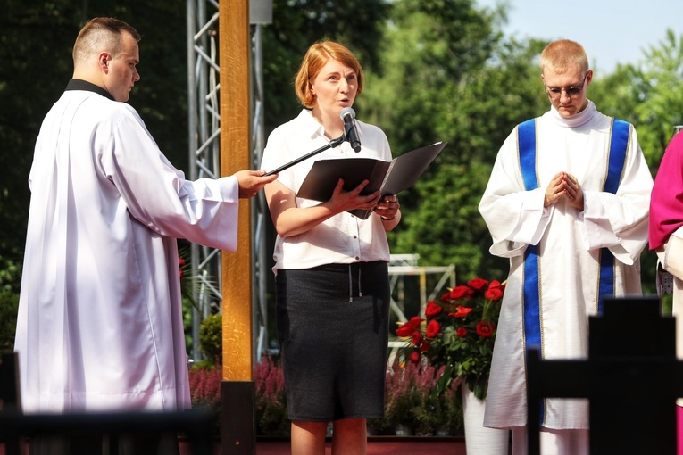 Piekary kobiet 2023. Procesja i powitanie pątniczek