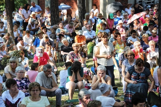 Piekary kobiet 2023. Procesja i powitanie pątniczek