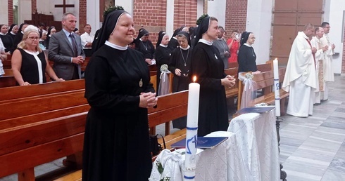 Szczególna droga naśladowania Chrystusa