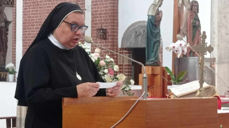 Srebrne jubileusze sióstr marianek świętowane w kościele na Piasku