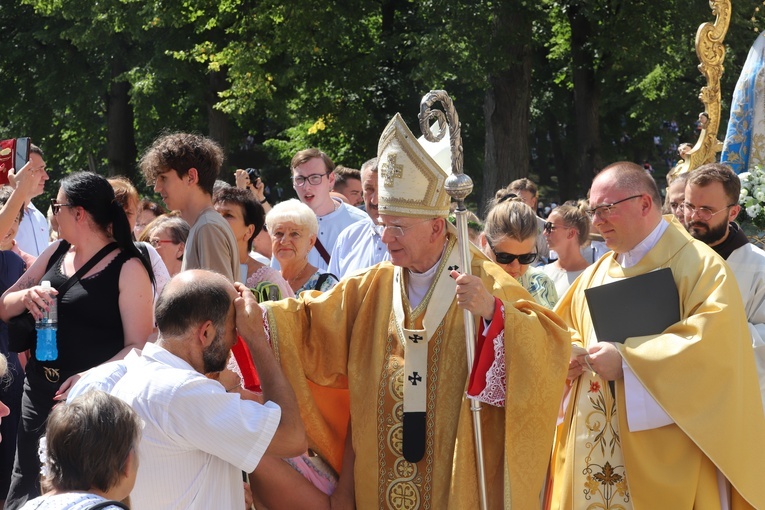 Zakończenie uroczystości ku czci Wniebowzięcia NMP w Kalwarii Zebrzydowskiej