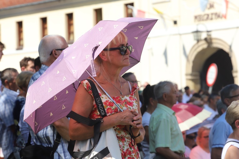 Zakończenie uroczystości ku czci Wniebowzięcia NMP w Kalwarii Zebrzydowskiej