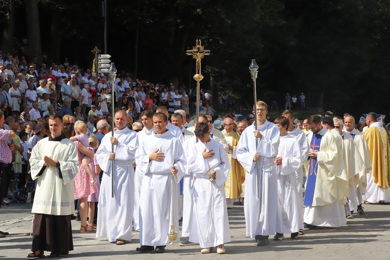 Zakończenie uroczystości ku czci Wniebowzięcia NMP w Kalwarii Zebrzydowskiej