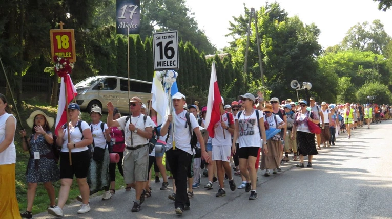 Grupa 16, 17 i 18