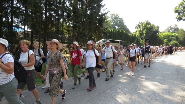 Grupa 25
