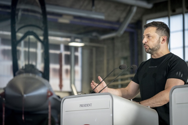 Mieszkańcy Kijowa już przygotowują się do kolejnej ciężkiej zimy w czasie wojny