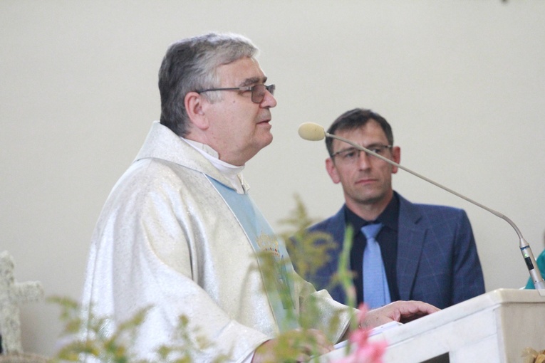 Wieńce z sanktuarium w Borkach