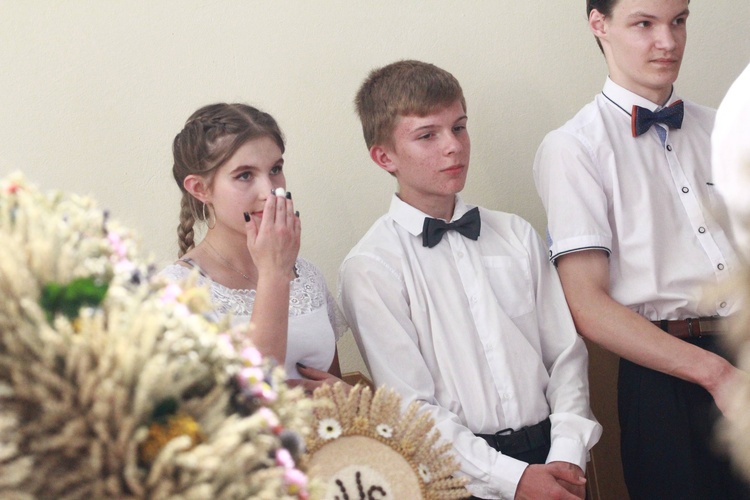 Wieńce z sanktuarium w Borkach