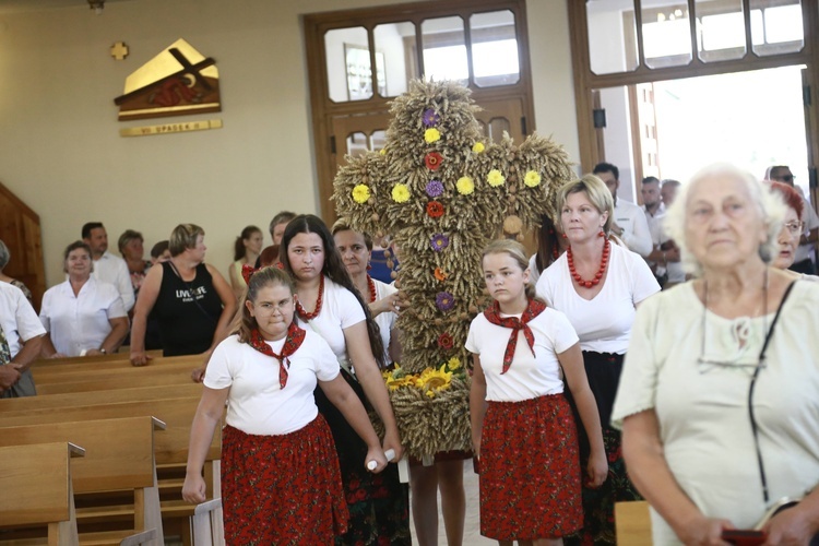 Wieńce z sanktuarium w Borkach