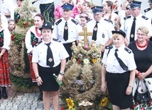 Wieńce z sanktuarium w Borkach