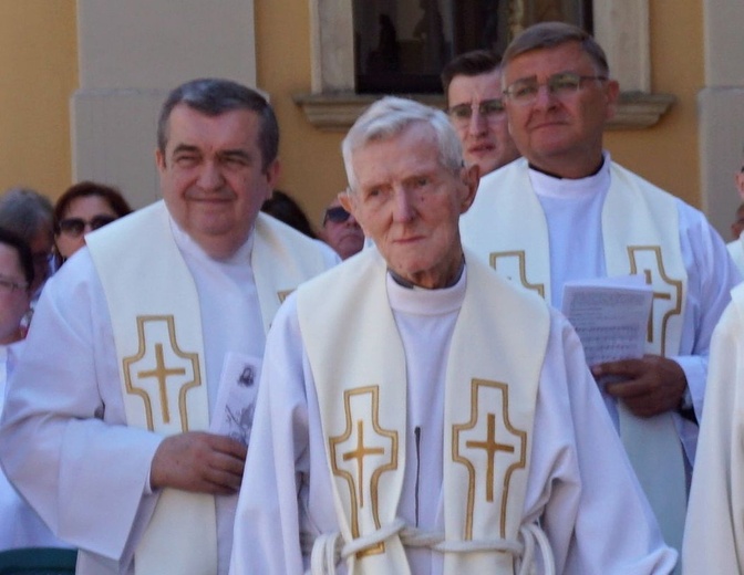 Śp. ks. infułat Paweł Pyrchała (1932-2023)