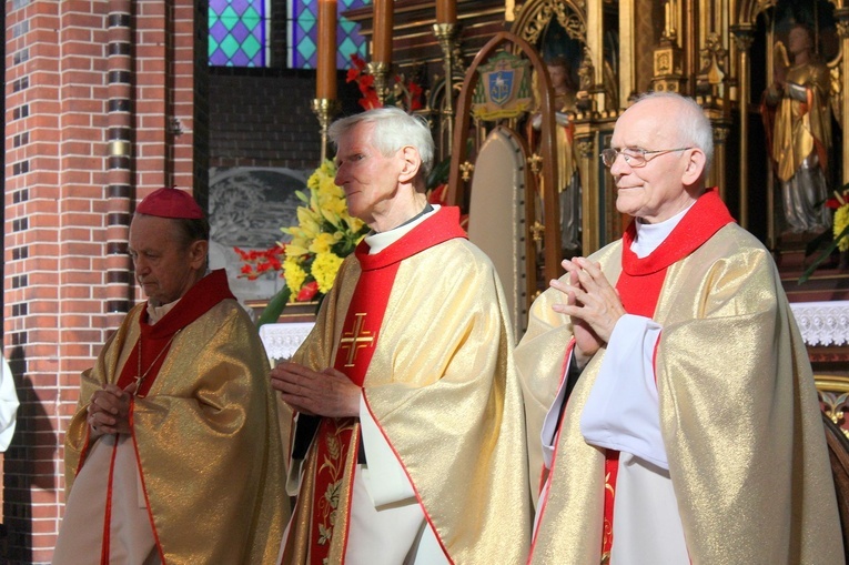 Śp. ks. infułat Paweł Pyrchała (1932-2023)