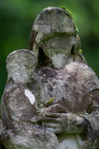 Kamienne krzyże bruśnieńskie