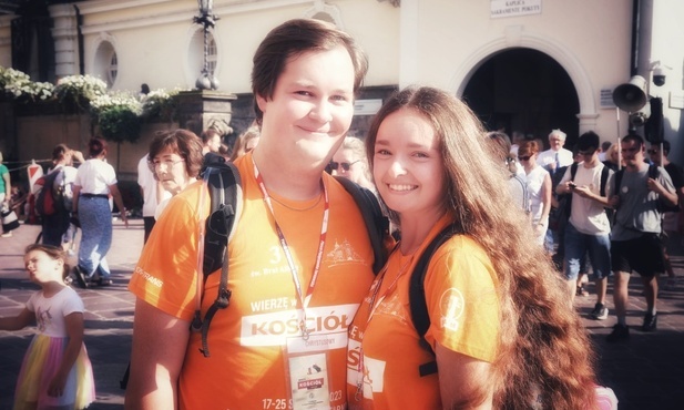 Patryk oświadczył się Adriannie na zakończenie 41. PPT na Jasną Górę.