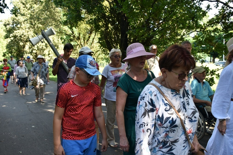 XVIII Międzyparafialna Pielgrzymkę do kościoła pw. NMP Częstochowskiej