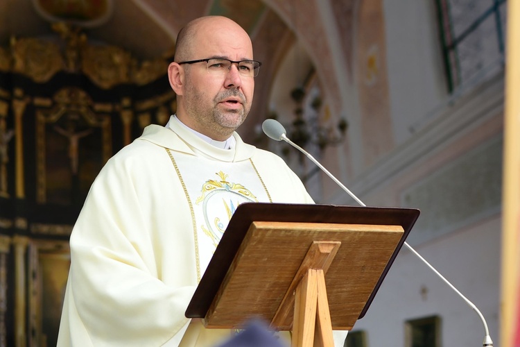 Stoczek Klasztorny. Odpust Matki Bożej Królowej Pokoju