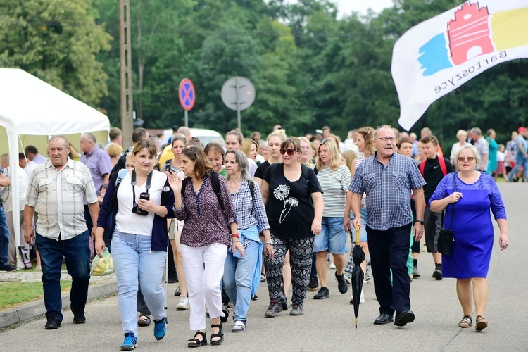 Stoczek Klasztorny. Odpust Matki Bożej Królowej Pokoju