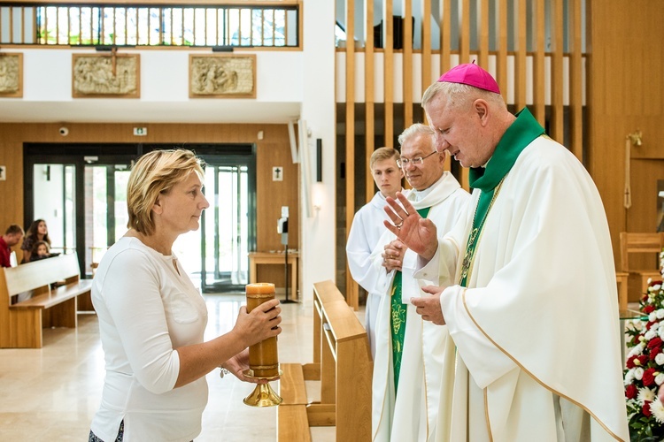 Poświęcenie kaplicy wieczystej adoracji