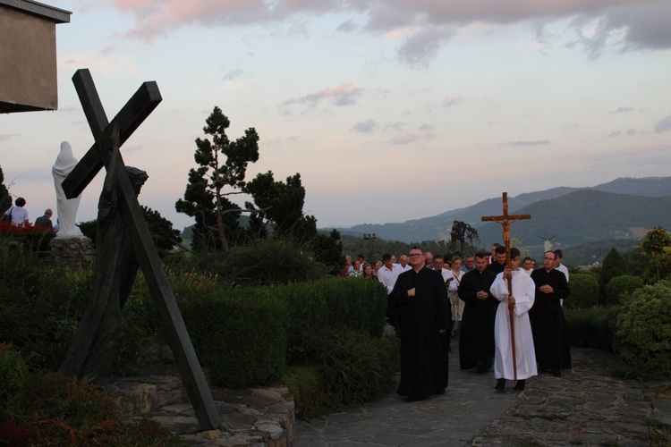 Pielgrzymka z Łąkty do Pasierbca