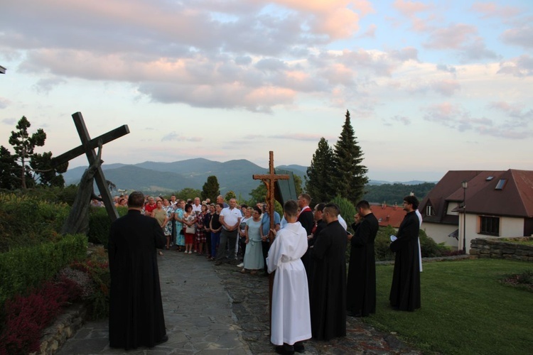 Pielgrzymka z Łąkty do Pasierbca
