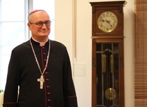 Biskup Szymon, po raz pierwszy jako ordynariusz płocki, uczestniczył w spotkaniu formacyjnym katechetów.