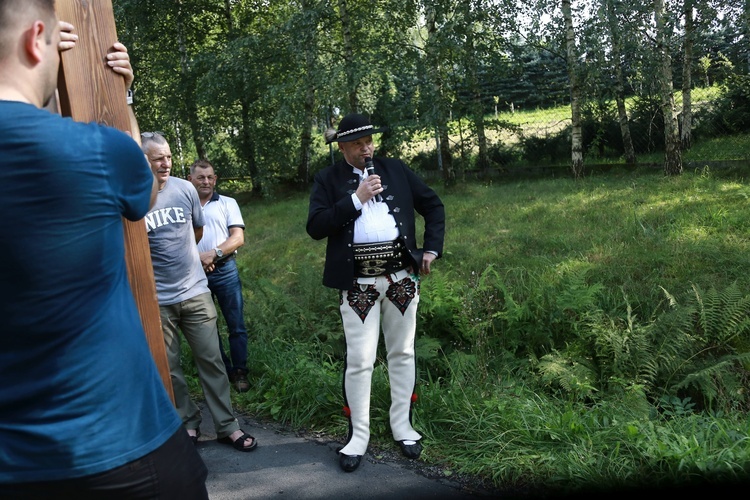 Droga Krzyżowa na Góry Jamnickie