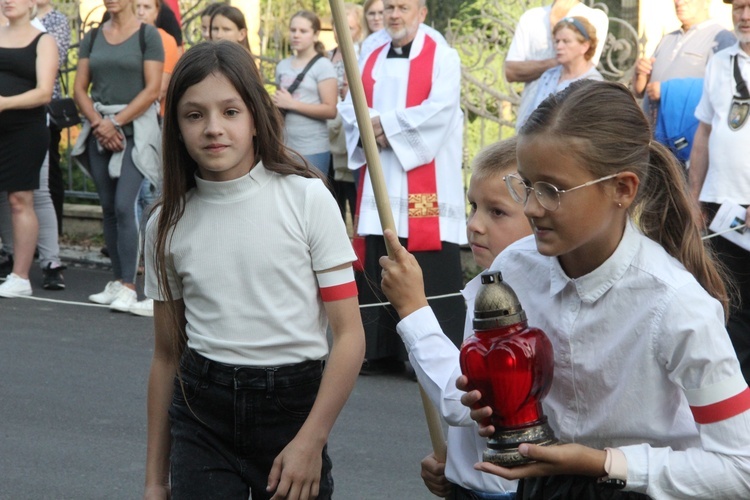 Wielogłowy. Droga Krzyżowa na Górę Kożuch