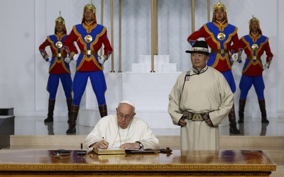 Ułan Bator: Franciszek spotkał się z władzami Mongolii 