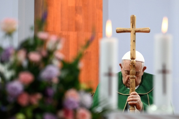 To była jedna z najbardziej zaskakujących pielgrzymek papieża. Franciszek zakończył wizytę w Mongolii