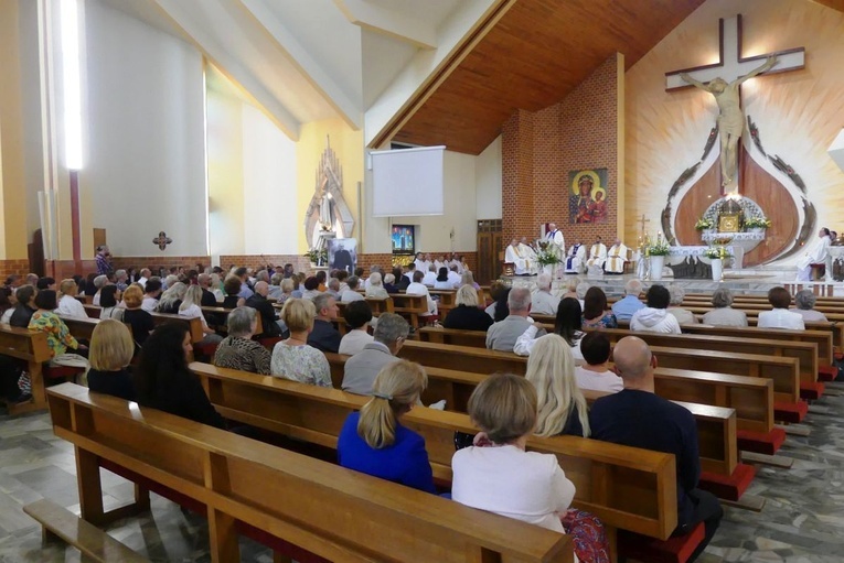 50 lat Oazy w parafii Chrystusa Króla w Bielsku-Białej Leszczynach