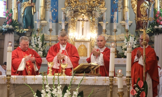 Jubileuszowa Msza św. w stuletnim kościele.