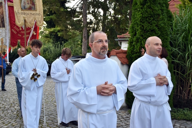 Odpust w parafii Narodzenia NMP w Smolcu