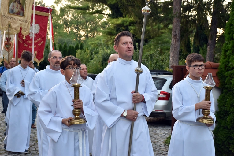 Odpust w parafii Narodzenia NMP w Smolcu