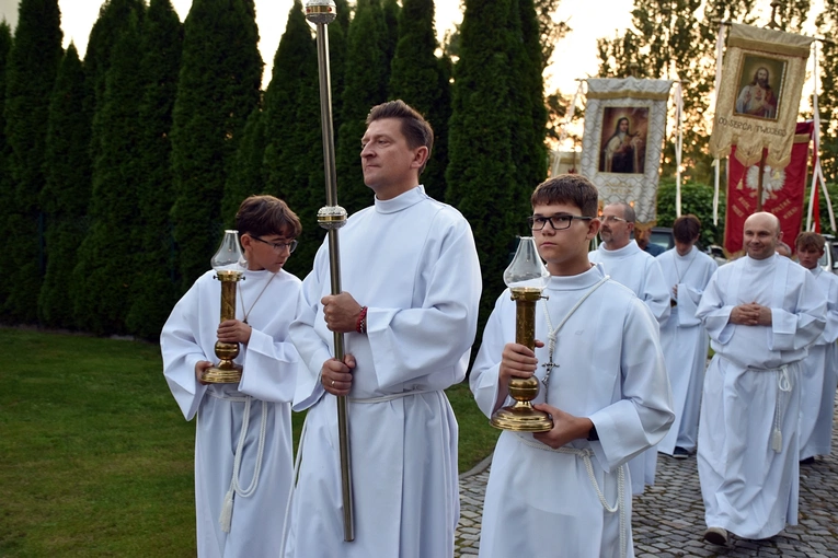 Odpust w parafii Narodzenia NMP w Smolcu