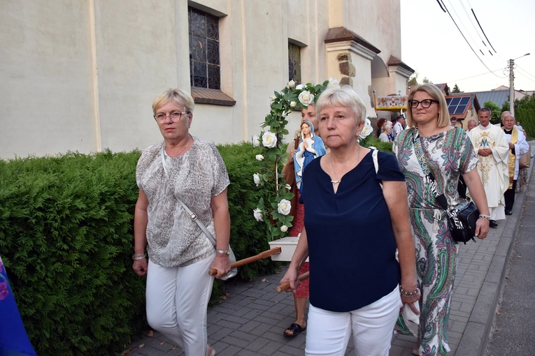 Odpust w parafii Narodzenia NMP w Smolcu