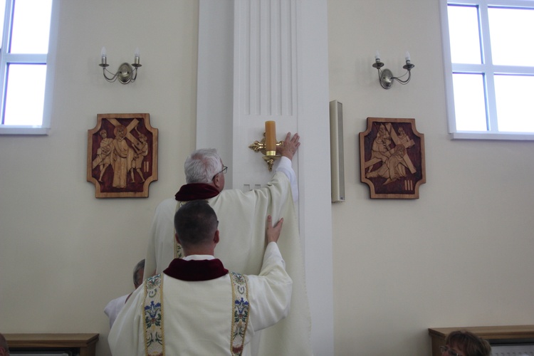 Poświęcenie nowej świątyni w Lubinie