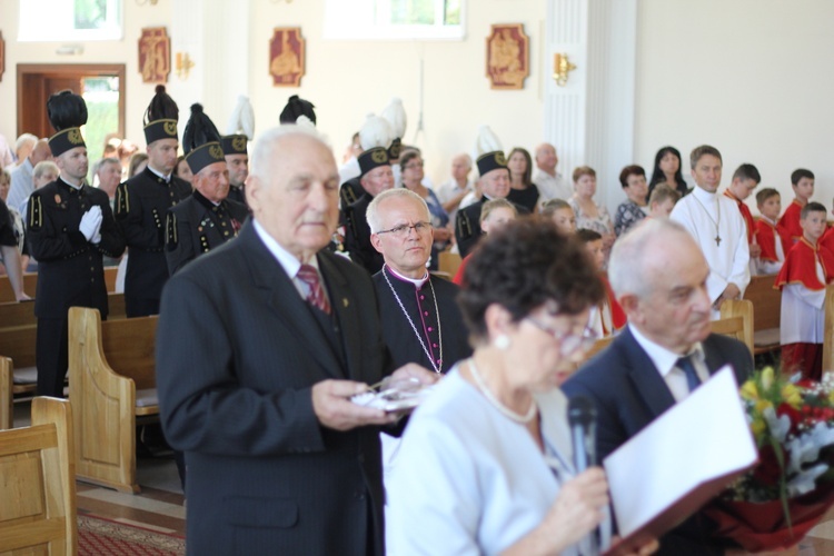 Poświęcenie nowej świątyni w Lubinie