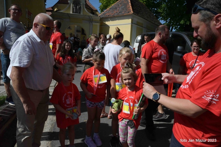 W Żaganiu pobiegli do Bożego Grobu