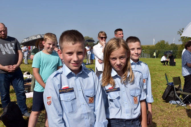 Beatyfikacja rodziny Ulmów w Markowej - pielgrzymi z całej Polski na Mszy św.