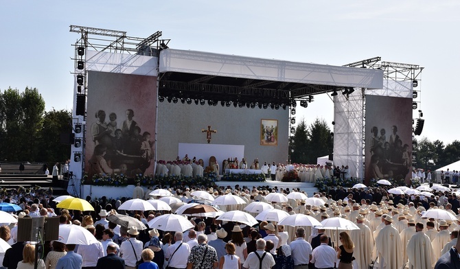 Mieszkańcy Markowej po beatyfikacji: Jesteśmy dumni. Historia Ulmów ożyła na nowo