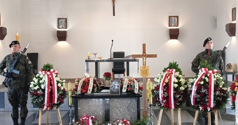 Bogatynia. Pogrzeb żołnierza Armii Krajowej