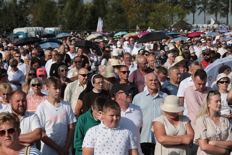 Beatyfikacja rodziny Ulmów w Markowej