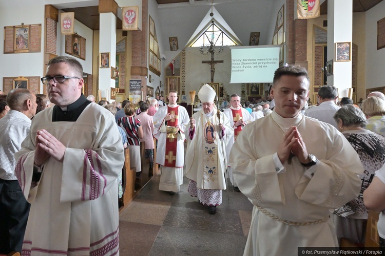 Konsekracja kościoła w Budach Barcząckich