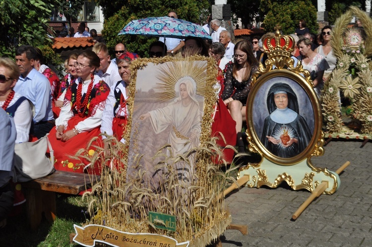 Żuromin. Odpust i dożynki