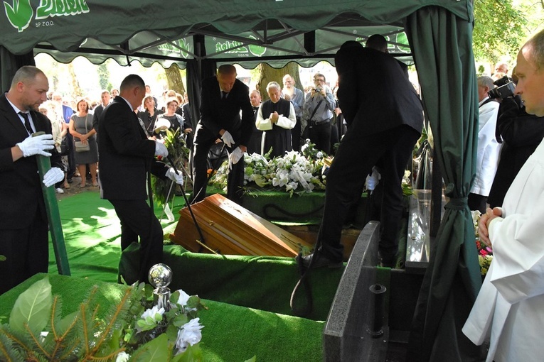 Pożegnanie śp. o. Albina Chorążego OCist.