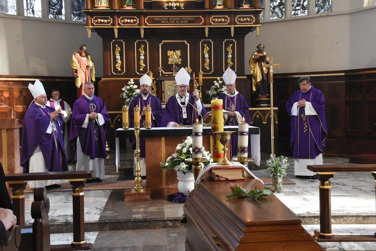 Pożegnanie śp. o. Albina Chorążego OCist.