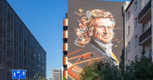 Katowice. Mural ze Zbigniewem Wodeckim odsłonięty